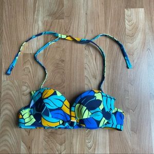 3 for $15//Aerie Underwire Floral Swim Top